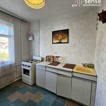 Продаж 2-кімнатної квартири біля Велесу