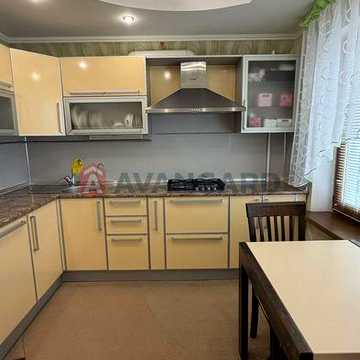 Продаж 3-кімн. квартири на Пісках