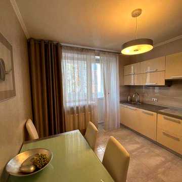 Продам 2 кімнатну квартиру з ремонтом в центрі міста. Ірпінь вул. Матвія Донцова. Є-Оселя - Так