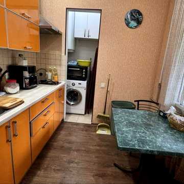 Трехкомнатная сталинка  в центре города