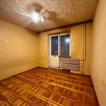 Продам 1комнатную квартиру по супер цене на пр. Аэрокосмическом  195А     AE