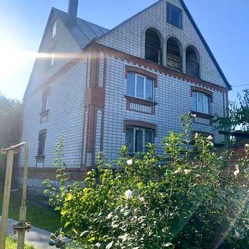 Продаж 12к Дім Івана Огієнка вулиця