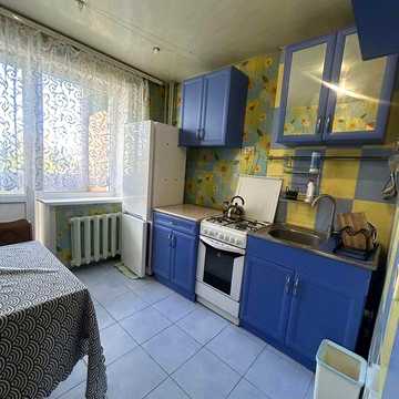 Продам 1-х кімн, Стародніпровська, Хортицький, площа 40 кв2, поверх 5/9, р-н 51 школи!