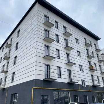 2 кім квартира по вул. Поліська