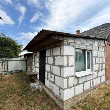 У продажу пів будинку на Подолі