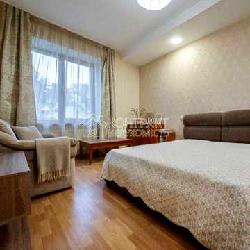 Продам 2-к. Центр, Научная, Парк Горького, Крымская 8