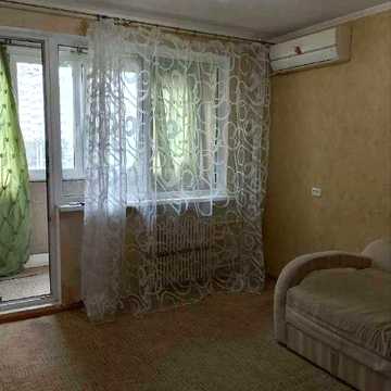 Продам 1 к. квартиру Северная Салтовка, Метростроителей