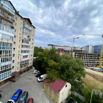 Продається сучасна 1-кімнатна квартира з євроремонтом по вул. Галицькій ЖК Надрічна алея