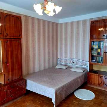 Юрія Кондратюка вул., 4