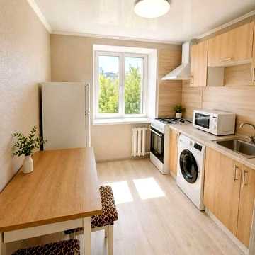 продаж 3 кім Васильківська / метро Виставковий центр
