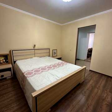 Продаж 2 кіинатної квартири вул. Тролейбусна