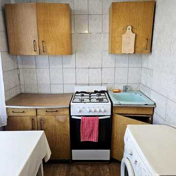 Сдаю 1-к.квартиру, мгб, Валентиновская,46