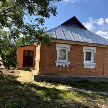 Продам будинок в с. Мізяків 73,2 кв. м. з 40 соток землі