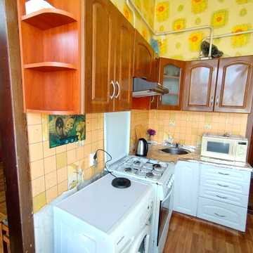 Оренда 2х кімнатної квартири 45м² Індивідуальне газове опалення. р-н центрального базару