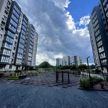 Продаж 3к Квартира Роксоляни вулиця ЖК R2 residence