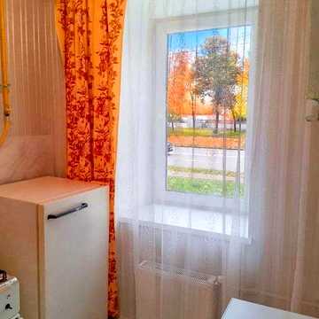 1кімнатна зі свіжим ремонтом, усі меблі і техніка на Кругу, вул. Щорса