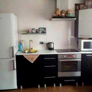 Продам 2 кім. кв. У Салтівському районі на вул. Михайлика.