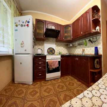 Оренда 2-кімн. квартири, Виноградар, пр-т Правди, 10а