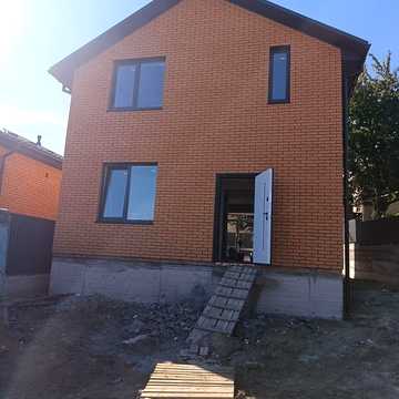 Продаж 3к Дім Сагайдачного вулиця