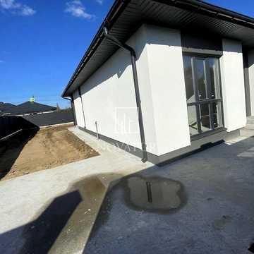 Дім, 3-кімн., 100 м², Білогородка