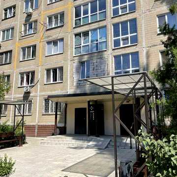 Продаж 1 к.кв Перемога 6, Добровольців 10