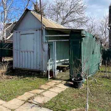 Продаж дачі біля озера