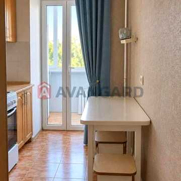 Однокімнатна квартира в гарному житловому стані