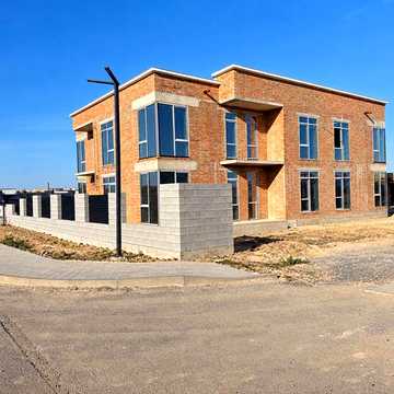 Квартира в новобудові. Будинок на 8 квартири