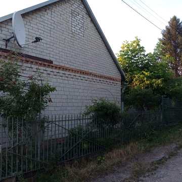 дача на берегу реки