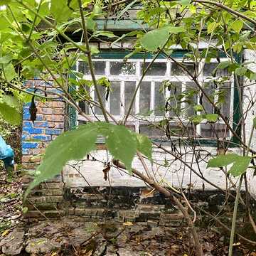 Будинок, земельна ділянка