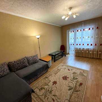 Супер!Сдается Метро Минская 9 мин. ходу.пр-т.Ивасюка 39А.КЛАССНАЯ 1-ая квартира.Звони!