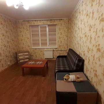 Продажа 1кiмнатна квартира,метро Осокорки-55тис.дол.торг