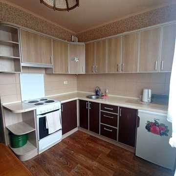 Здам 2 кім. квартиру в довгострокову аренду