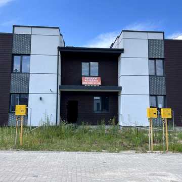 Продам котедж з міськими комунікаціями та каналізацією масив Макарова , БЕЗ КОМІСІІ , можливе розтермінування