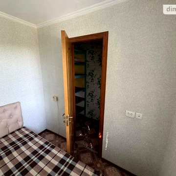 Продаж 1к Квартира Зимових Походів (Молодогвардійська) вулиця