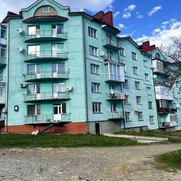 Продам квартиру  район ДОК ЖК Док