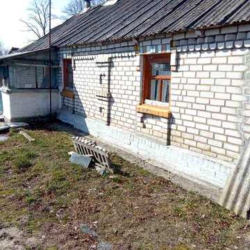 Продам хату з ділянкою  Бердичівський р-н,с. Слободище