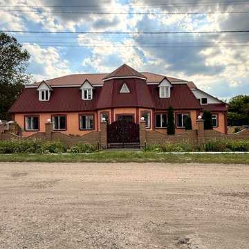 Продам великий будинок у с. Студеники (Жовтневе), Бориспільський район