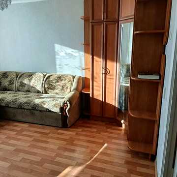 сдаётся трёхкомнатная квартира