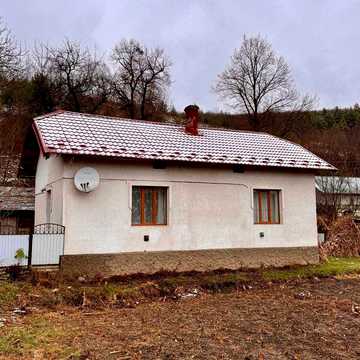 Продаж будинку в селі Антонівка, Івано-Франківська обл.
