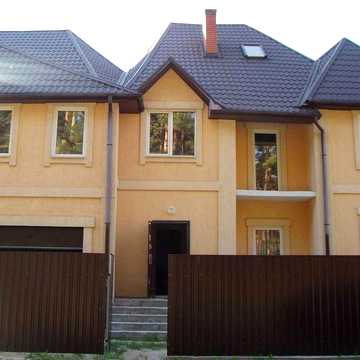 Продам дуплекс с.Рожни