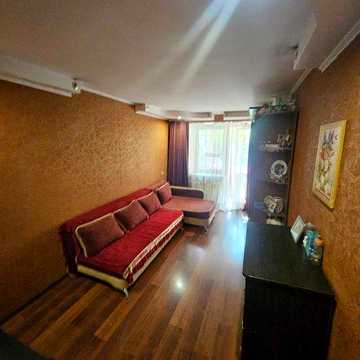 3-комнатная 75,6 м² в кирпичном доме, Приморский район.