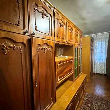 Продаж трикімнатної квартири на Сегедській