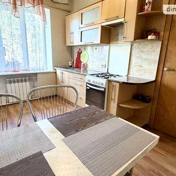 Продаж 2к Квартира Хмельницького Богдана вулиця