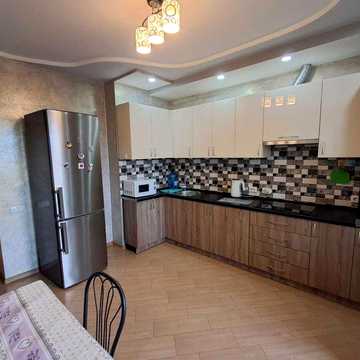 Здам роздільну 2К квартиру на Сікорського.