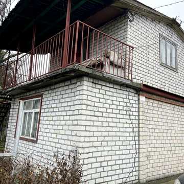 Уютная дача для большой семьи, три домика, рядом Днепр и море