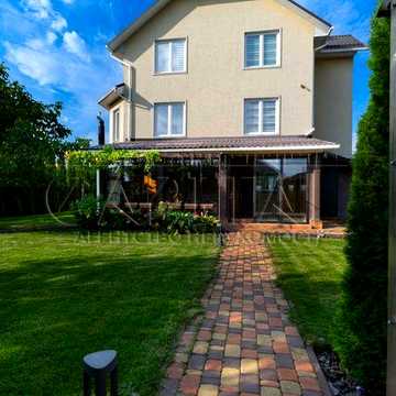 енергонезалежний будинок 260 м² у с. Гора | 8,4 сотки | 2 гаражі | сауна | панорамна веранда 35 м²