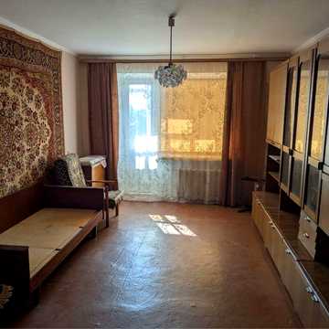 Продам 2-х кімнатну квартиру на 3-му р-ні