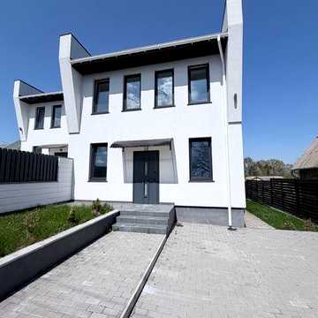 Без% Старі Петрівці. Будинок (дуплекс). Зданий. 120м2 + 4 сот. Вид на Київське море.