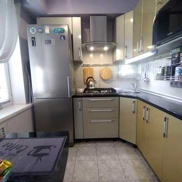 Продам 1- ком.кв-ру с кап.ремонтом,на Песках